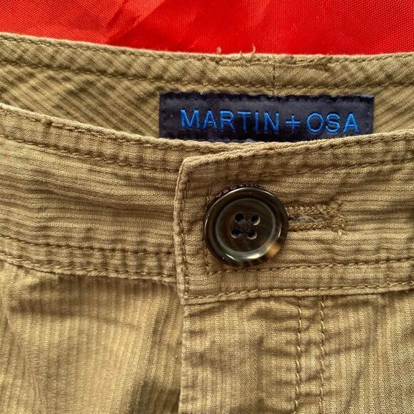 Martin & OSA Comfort Rolled Shorts — Size 2 - Picture 2 of 7
